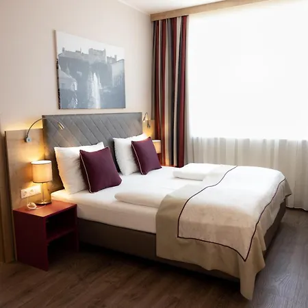 Hotel Max70 Salzburgo