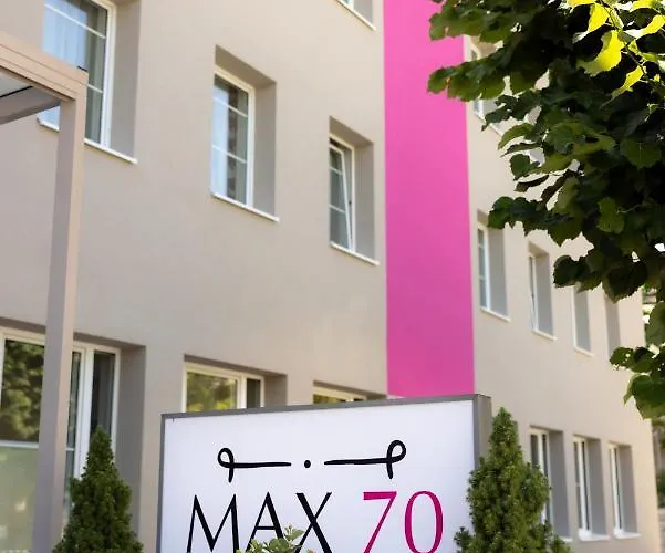 Ξενοδοχείο Max70 3*