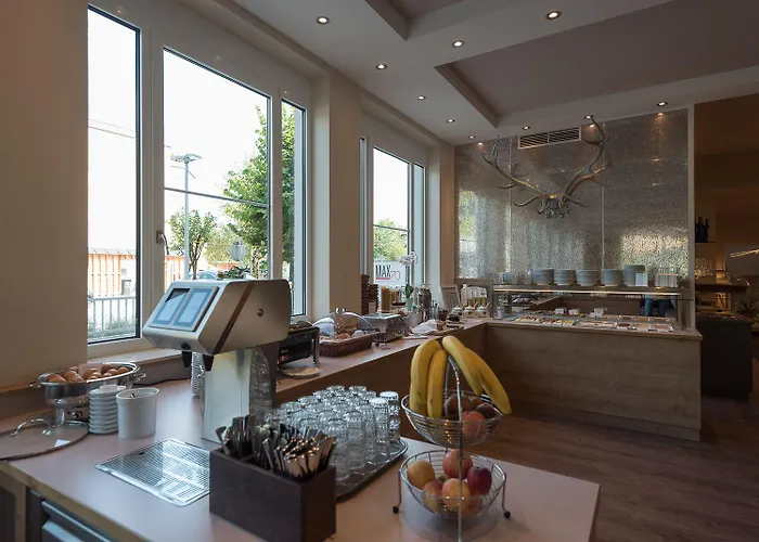 Ξενοδοχείο Max70