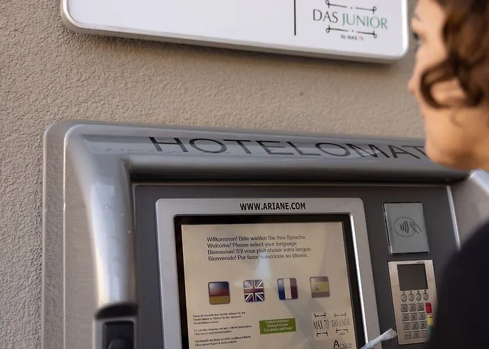 Max70 Ξενοδοχείο