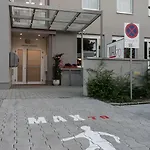 Max70 3* Salzbourg