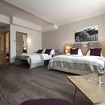 Max70 Hotel 3*